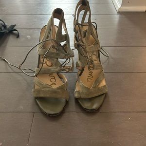 Sam Edelman size 7.5US Strappy sandal heel
